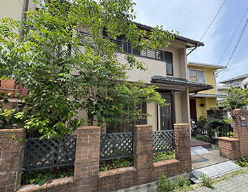 Exterior 1
