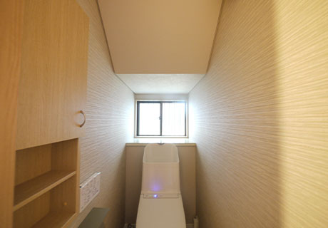 Toilet